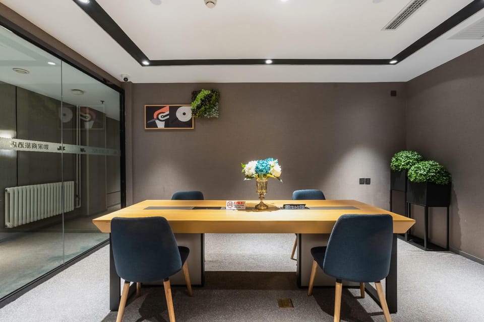 Home Inn Beijing West Railway Station Liuliqiao East Metro Station Hotel in Beijing