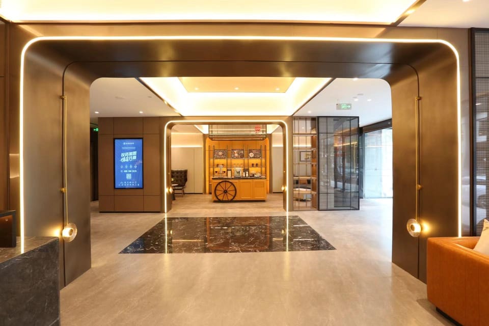 Home Inn Plus Qingdao May Fourth Square Olympic Sailing Center Yunxiao Road Hotel in Qingdao