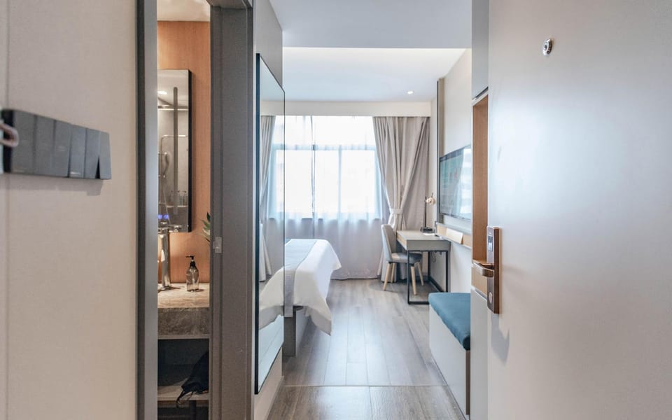 Home Inn Style Shanghai Jinqiao Yanggao Middle Road Lantian Road Metro Station Hotel in Shanghai