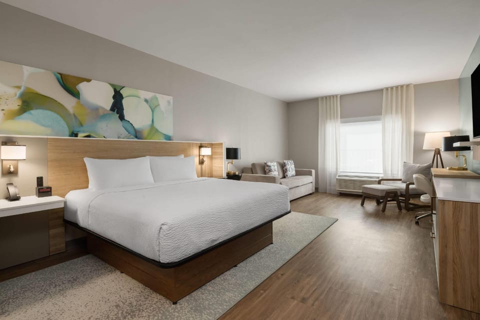 Suite room
