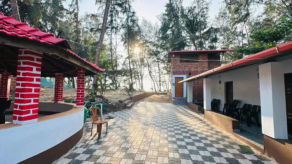 Whitesand Beach Stay Resort Resort in Karnataka