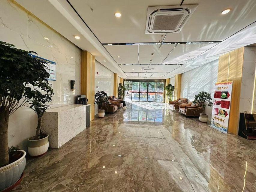 Zanglong Hotel Hotel in China