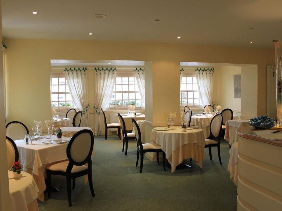 Logis Hotel Restaurant Le Clos du Vigneron Hotel in Centre-Val de Loire