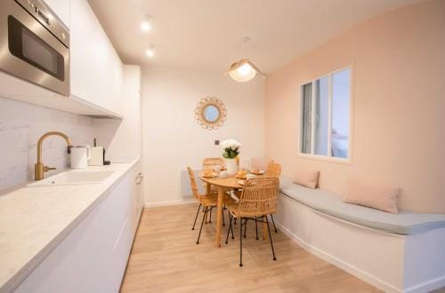 Nice 2 bed flat - Hyper centre St Tropez Hotel in Saint-Tropez