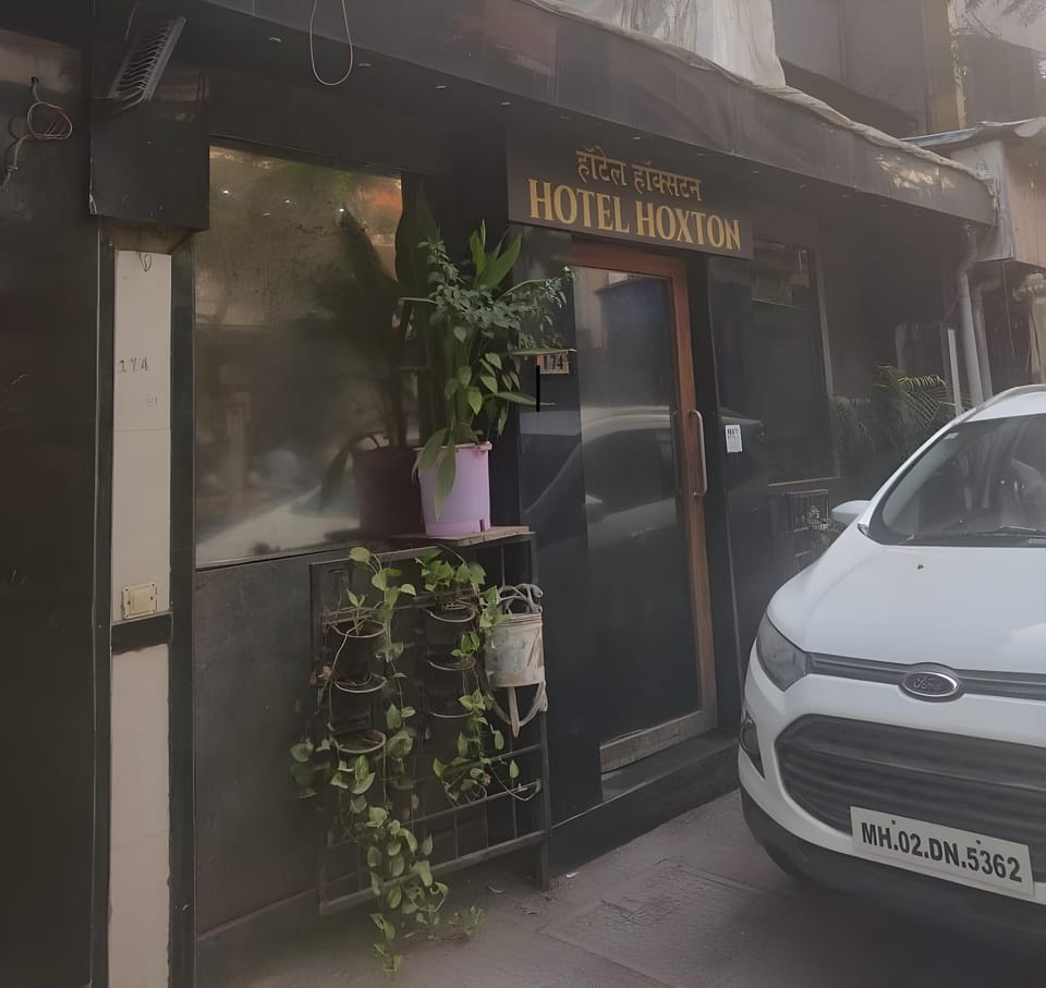 Hotel Hoxton Hotel in Mumbai
