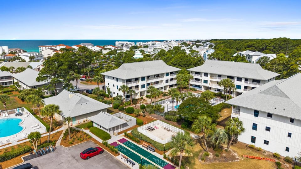 VitaminSeaGrove Apartment hotel in South Walton County