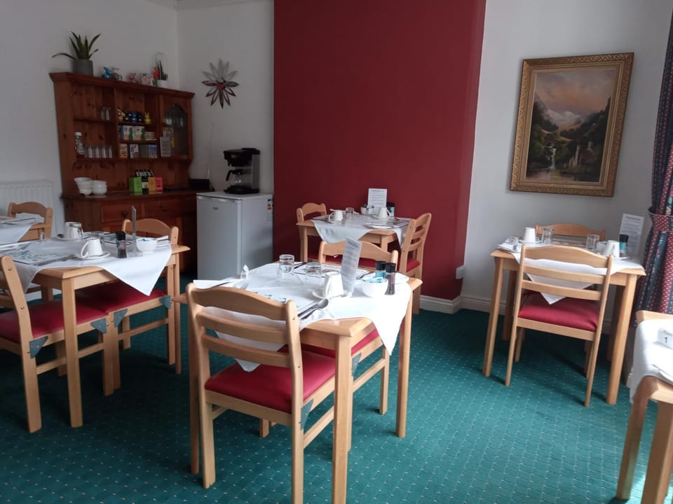 Carrington Guest House Hotel in Paignton