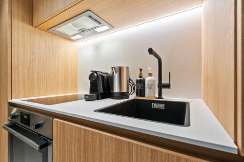 Modern Studio Near Gare & City Center, Wi-Fi Inn in Luxembourg