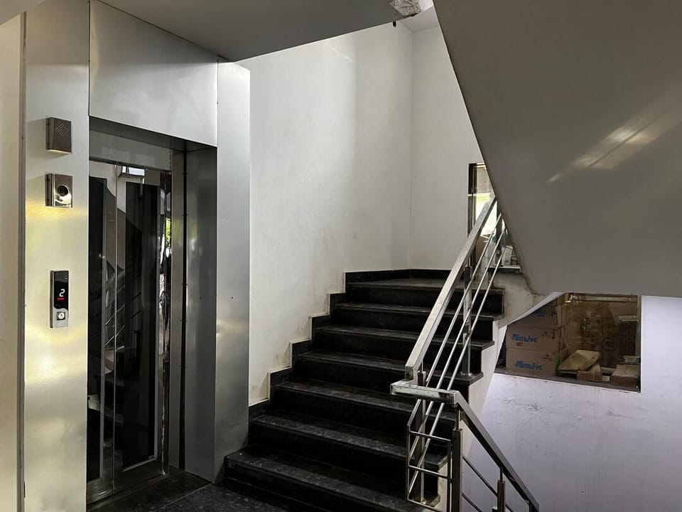 hotel wedlock subash chowk gurgaon Hotel in Gurugram