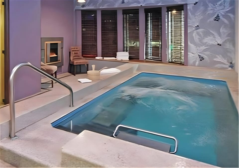 Villa Montes Hotel Hotel in San Bruno