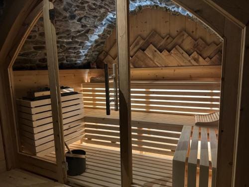 Le Relais du Bourg Chambres de charme Wellnes Hotel in Aosta Valley, Italy
