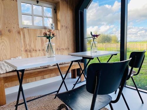 De Wagenloods Hotel in South Holland (province)