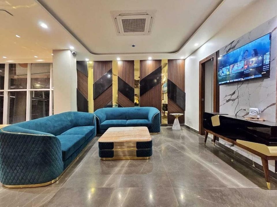 Hotel 7 Days Inn Hotel in Himachal Pradesh