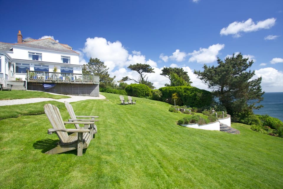 Driftwood B&B Hotel in England