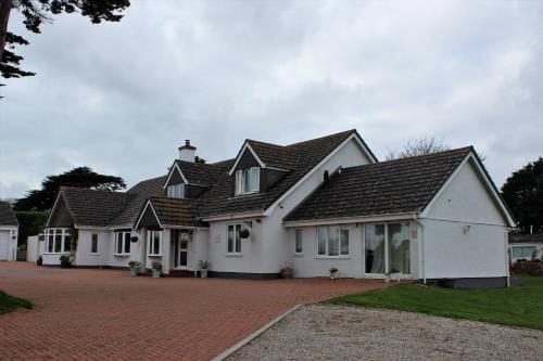 Elysian Fields B&B Hotel in England