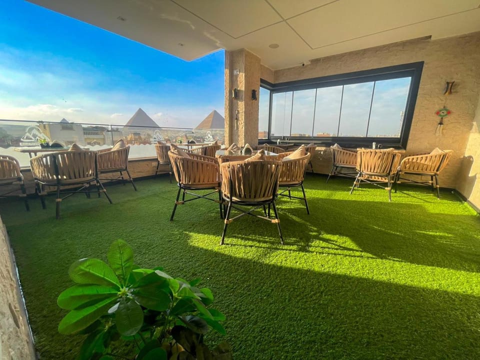 Royal Pyramids View Inn Hotel in Egypt