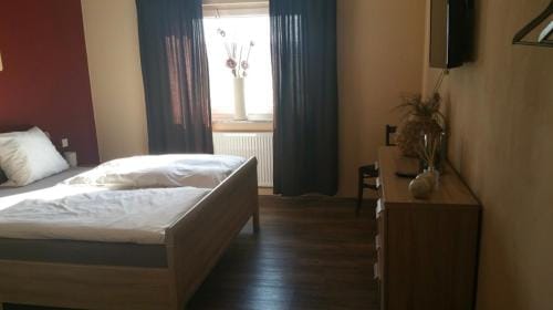 Pension Roxys-Kuch Hotel in Limburg