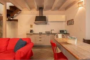 Casa di Tully in Sarnico Hotel in Province of Brescia