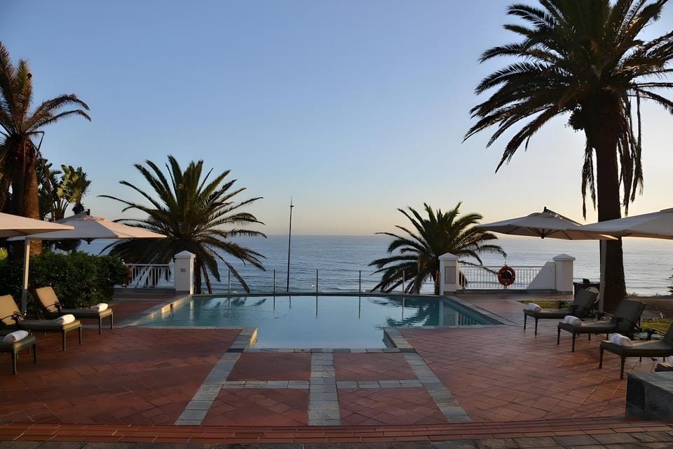 Courtyard Hotel Gqeberha Hotel in Port Elizabeth