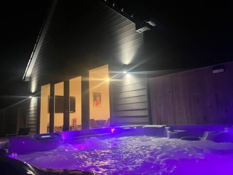 Thrumster Lodges - 3 Luxurious Self Catering Lodges on the NC500, 2 with Hot Tubs Hotel in Scotland