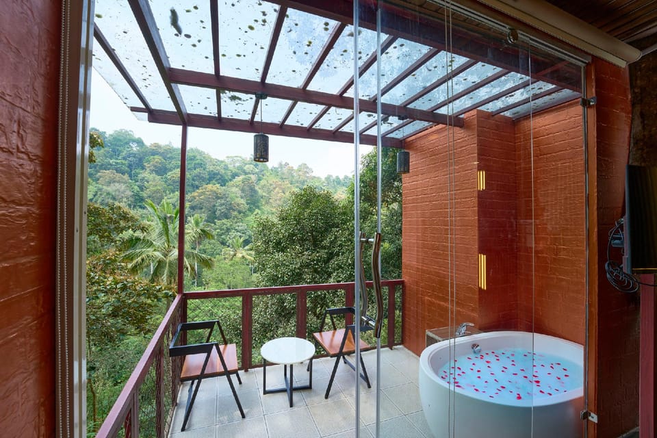 Bathtub
