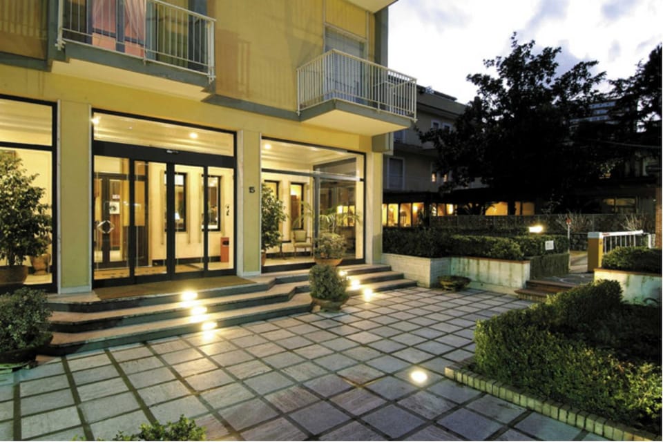 American Hotel Hotel in Pozzuoli