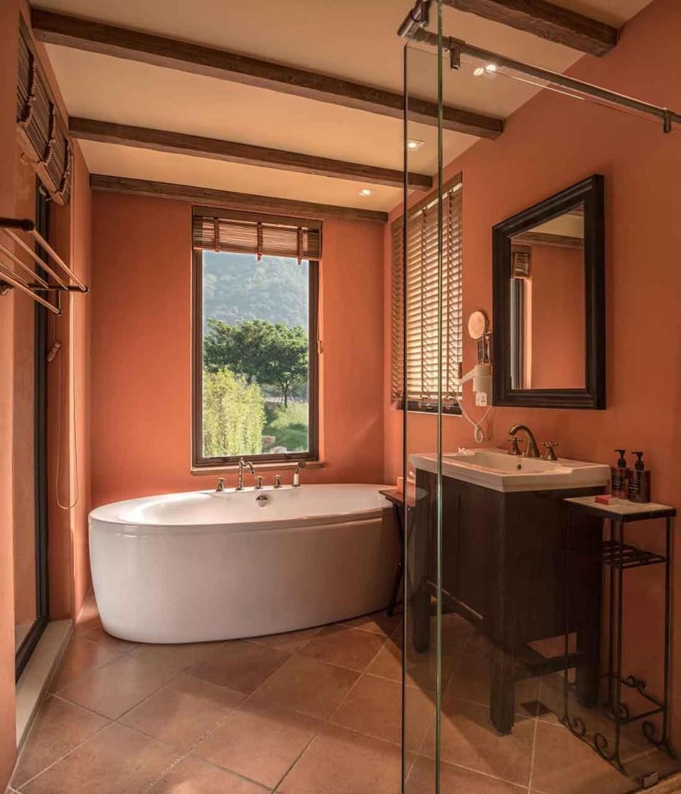 Toscana Valley Hotel La Casetta  Hotel in Laos