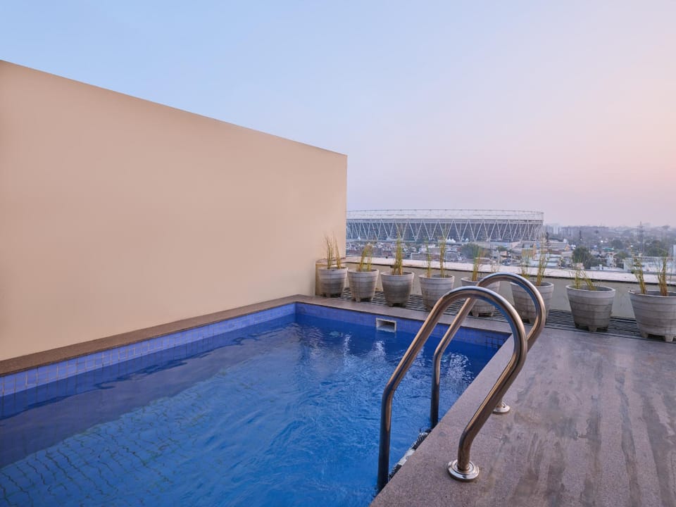 Biznotel By Pride Motera Hotel in Ahmedabad