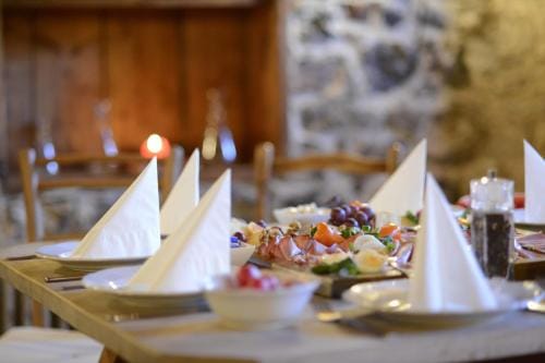 Alpengasthof zur Post Hotel in Tyrol