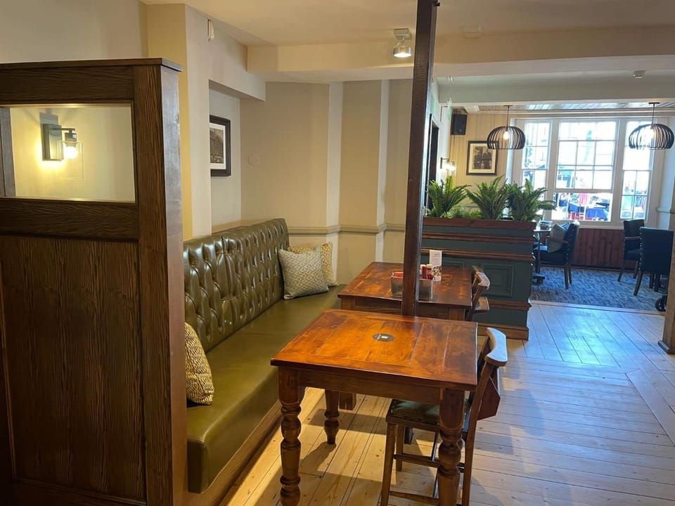 Punch House Monmouth Hotel in Forest of Dean