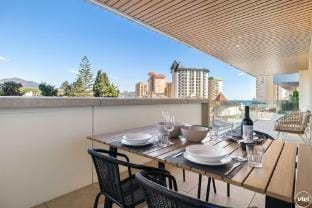 Jade in Fuengirola with 2 bedrooms and 2 bathrooms Hotel in Fuengirola