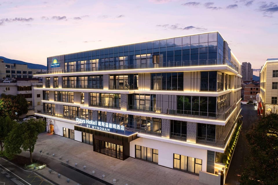 Days Hotel by Wyndham Xianju Downtown Hotel in Zhejiang