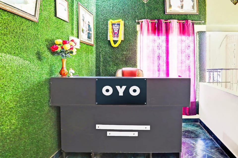 Hotel O S B Guest house Hotel in Varanasi