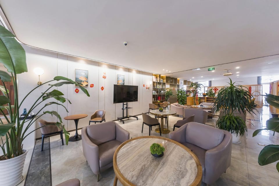 WASSIM Hotel Chengdu Happy Valley Jinfu Metro Station Hotel in Chengdu