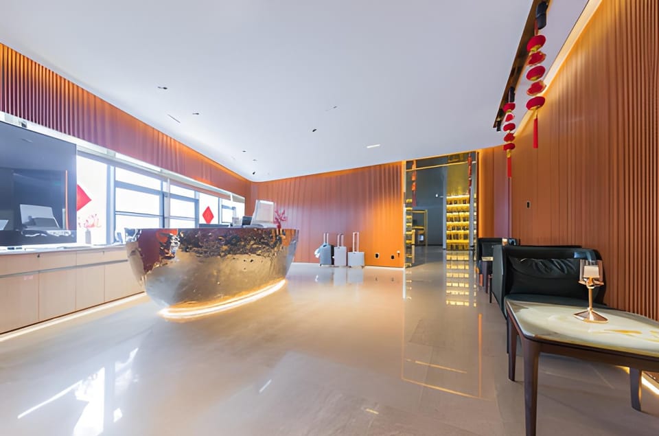 WASSIM Hotel Provincial Government Riyue Plaza Duty Free City Hotel in Hainan