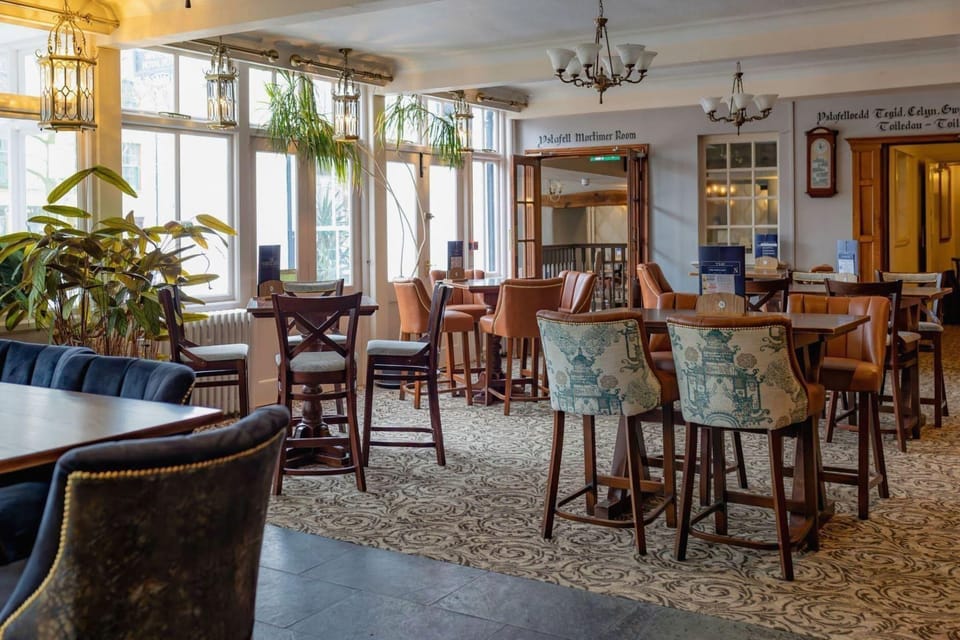 White Lion Royal Hotel Hotel in Wales
