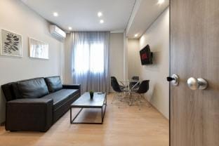 Porto Pireo Luxury Suite #7 - Free WiFi Hotel in Pireas