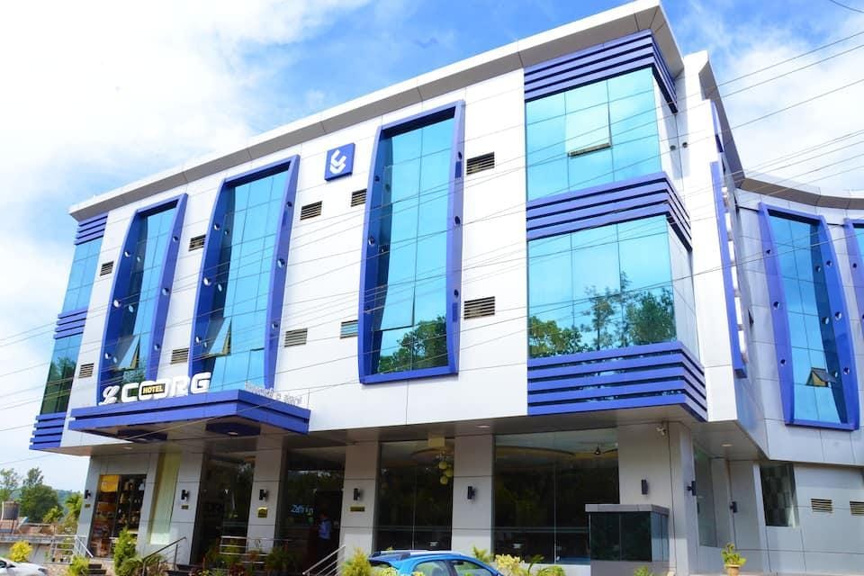 Hotel Le Coorg Hotel in Madikeri