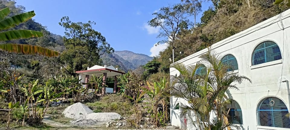 Swami Samarpan Ashram Hotel in Uttarakhand