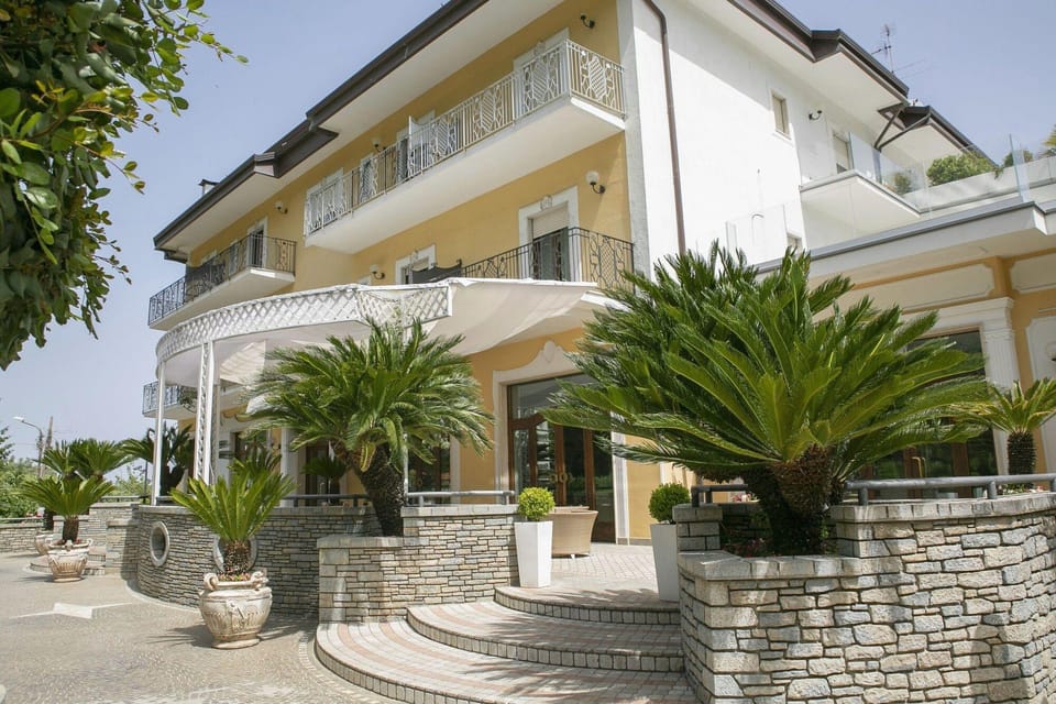 Resort Sant'Angelo & Spa Resort in Agerola