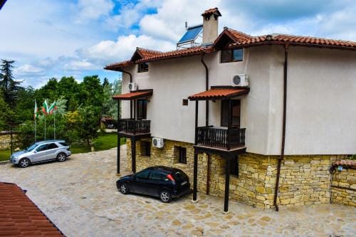Complex Bolyarsko selo & Spa Arbanasi Resort in Veliko Tarnovo