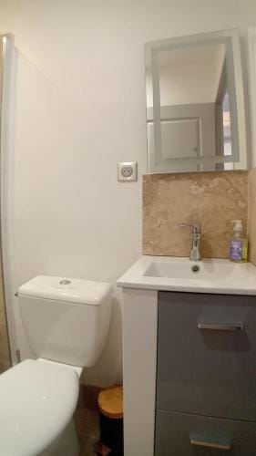 Chambres d'hotes des Cigognes Hotel in Auvergne-Rhône-Alpes