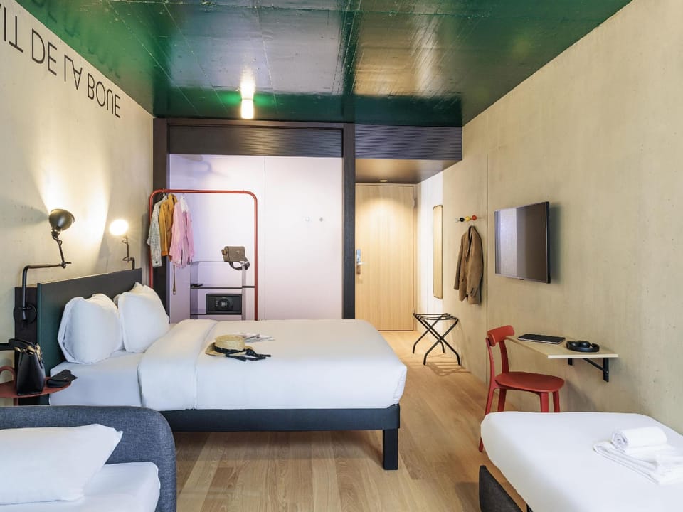 Guestroom