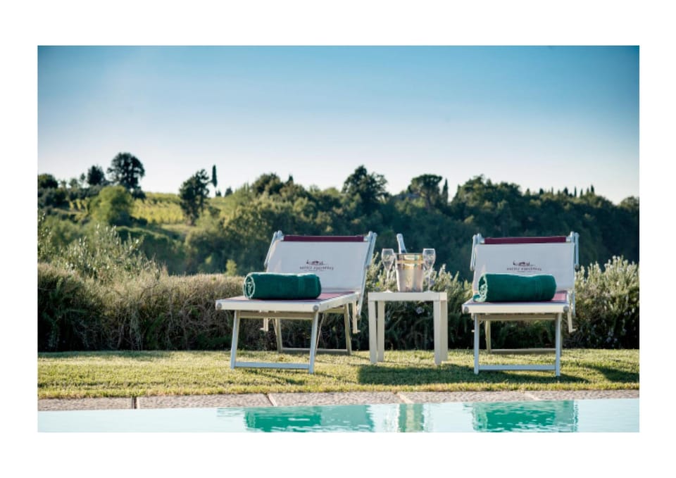 Casale Podernovo Hotel in Tuscany