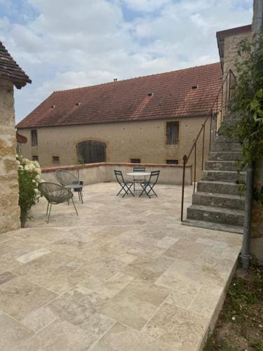 Detente et charme au Domaine Hotel in Centre-Val de Loire