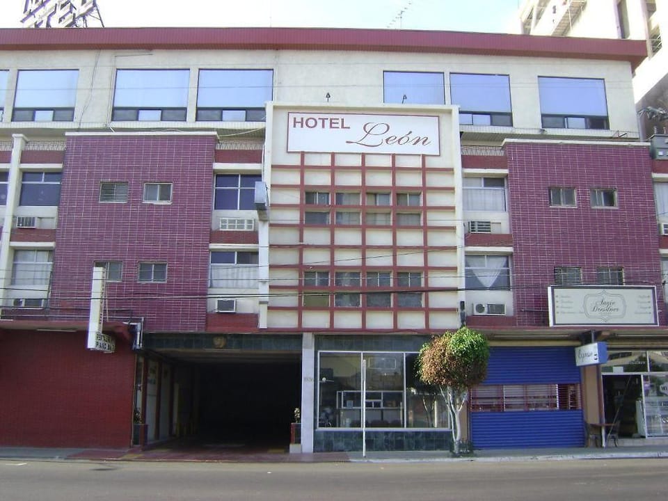 Hotel León Hotel in Tijuana
