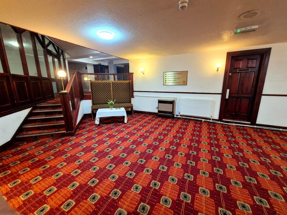 Eden Arms Hotel, Durham Hotel in England