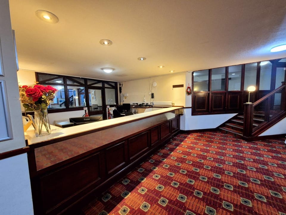Eden Arms Hotel, Durham Hotel in England