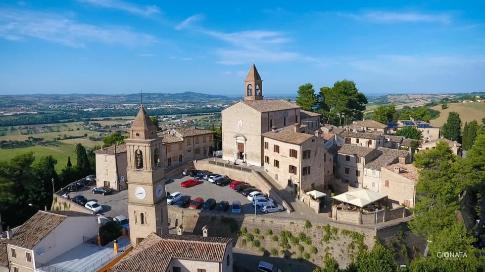 Albergo Diffuso Borgo Montemaggiore Hotel in Marche