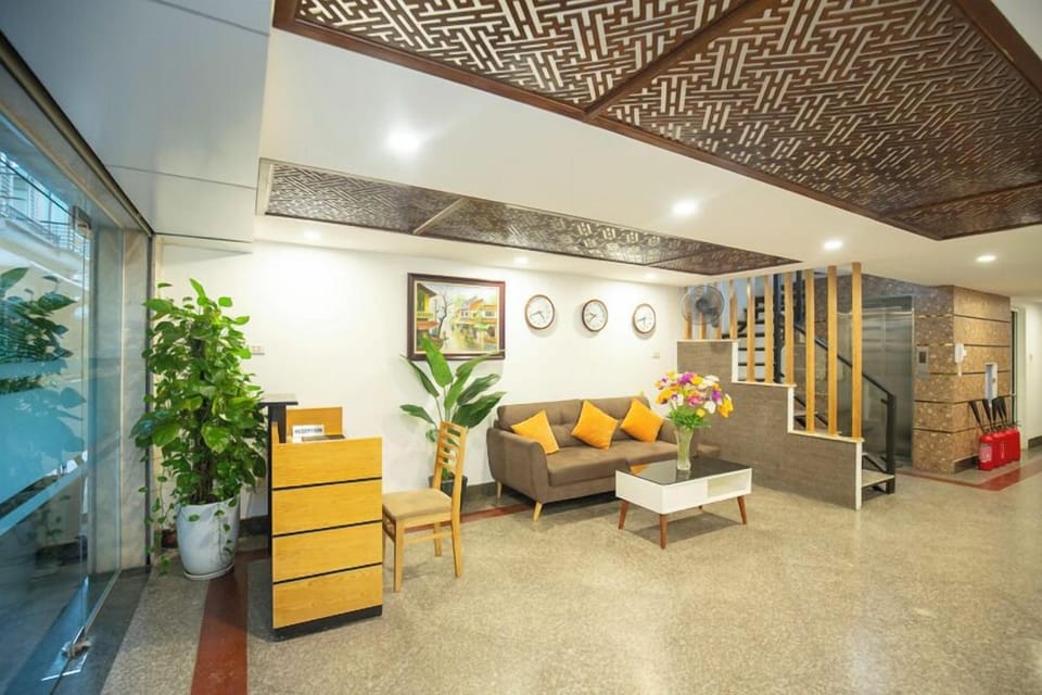 Sumitomo 12 - 535 Kim Ma Hotel in Hanoi
